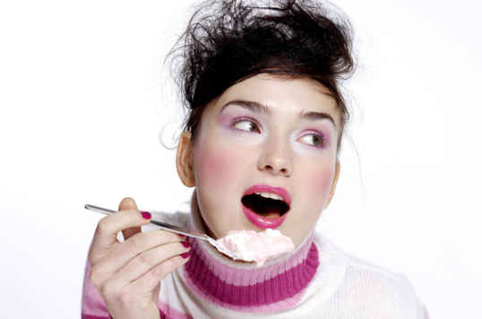 girl-ice-cream-diet