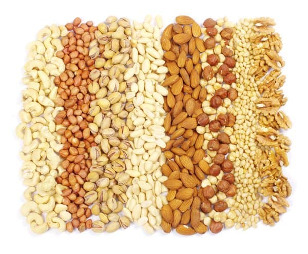 mixed-nuts-for-snacks