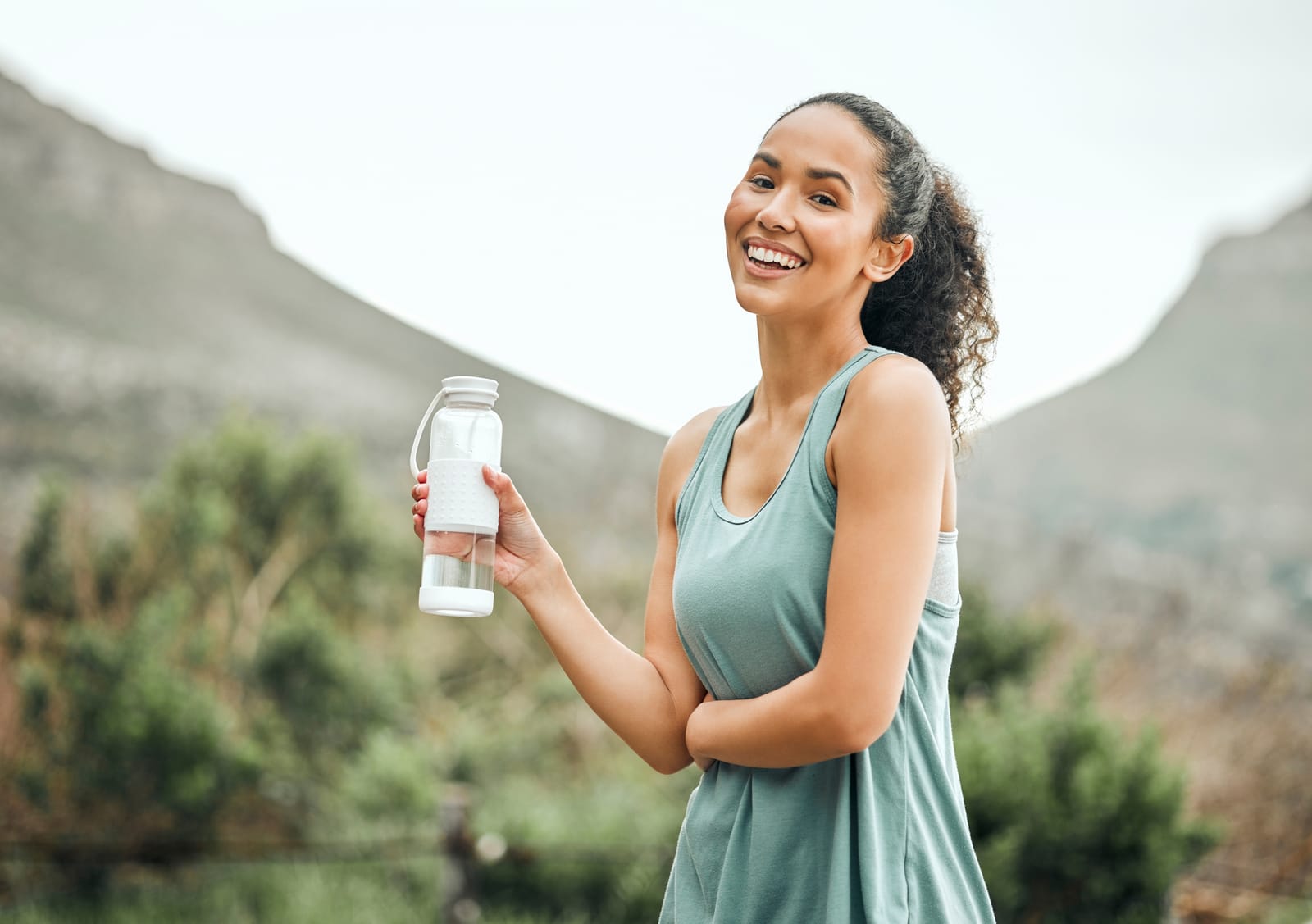 woman-with-water-bottle